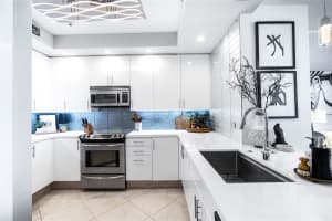 2633 NE 14th Ave 406, Wilton Manors, FL 33334 Sold 09/06/24