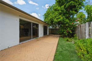 9321 NW 38th Pl, Sunrise, FL 33351, Sold 08/30/24
