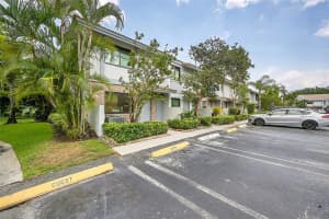 9853 Riverside Dr 8-24, Coral Springs, FL 33071 Sold 07/02/24