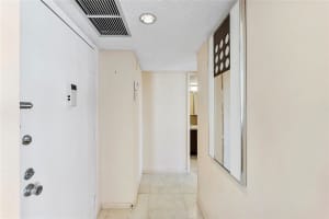 6911 Environ Blvd 7K, Lauderhill, FL 33319 Sold 02/05/25