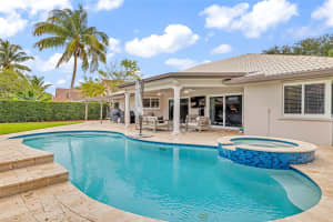 9185 Old Orchard Rd, Davie, FL 33328 Sold 10/30/24