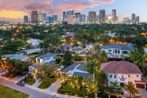 915 Ponce De Leon Dr, Fort Lauderdale, FL 33316 Sold 10/16/24