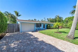 949 SE 6th St, Deerfield Beach, FL 33441 Sold 07/01/24