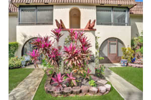 3861 NW 84th Ave 1C, Sunrise, FL 33351 Sold 07/12/24