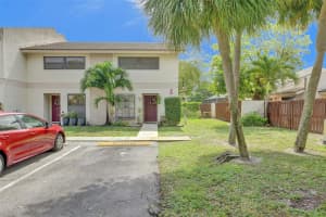 2700 S Oakland Forest Dr 301, Oakland Park, FL 33309 Sold 07/31/24