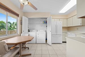 7267 Huntington Ln 306, Delray Beach, FL 33446 Sold 02/27/25