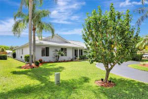 687 NW 110th Ave, Coral Springs, FL 33071 Sold 07/26/24