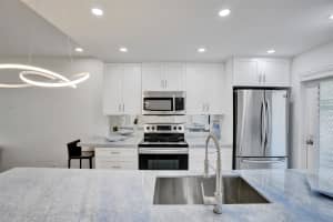 101 NE 19th Ave 110, Deerfield Beach, FL 33441 Sold 10/23/24