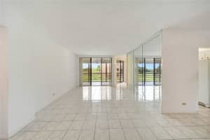 7200 Radice Ct 208, Lauderhill