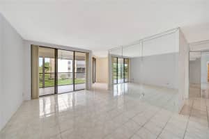 7200 Radice Ct 208, Lauderhill, FL 33319 - MLS#F10442163