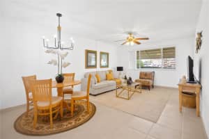 2856 S Garden Dr S 106, Lake Worth, FL 33461 - MLS#F10442267