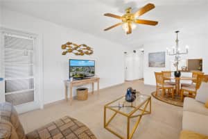 2856 S Garden Dr S 106, Lake Worth, FL 33461 - MLS#F10442267