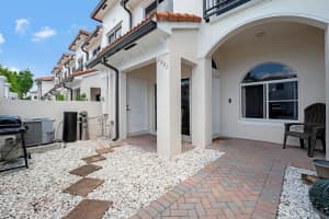 3501 NW 29th Ct 3501, Lauderdale Lakes, FL 33311 Sold 06/28/24