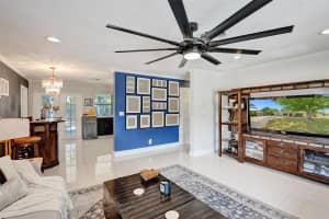 2021 NW 32nd St, Oakland Park, FL 33309 Sold 08/30/24