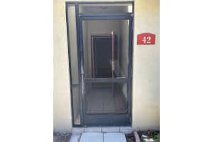 42 Meadows Dr 42, Boynton Beach, FL 33436 Sold 08/27/24