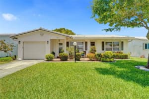 8961 NW 13th St, Plantation, FL 33322 Sold 07/25/24