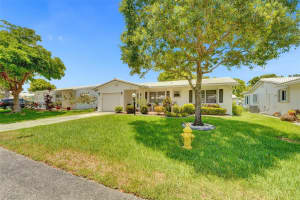 8961 NW 13th St, Plantation, FL 33322 Sold 07/25/24