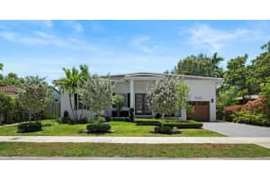 806 SE 11 Court, Fort Lauderdale, FL 33316 Sold 11/08/24