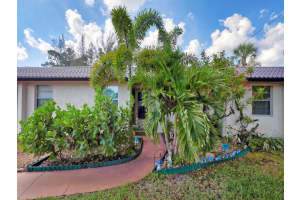102 Lake Olive Drive 102, West Palm Beach, FL 33411 Sold 12/17/24