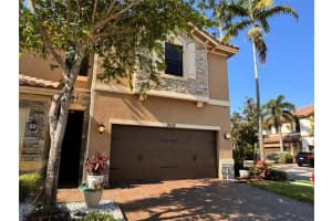 9636 N Town Parc Cir 9636, Pompano Beach, FL 33076 Sold 08/01/24