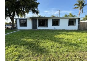 5771 SW 38th St, Davie, FL 33314 Sold 09/20/24