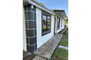 5771 SW 38th St, Davie, FL 33314 Sold 09/20/24