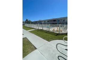 3851 NE 21st Ave 19, Lighthouse Point, FL 33064 Sold 07/16/24