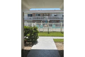 3851 NE 21st Ave 19, Lighthouse Point, FL 33064 Sold 07/16/24