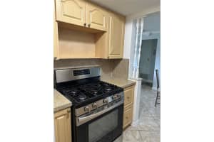 6822 NW 29th St, Sunrise, FL 33313 Sold 10/01/24