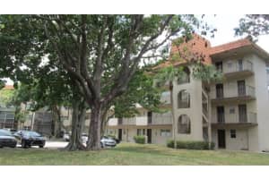 6001 N Falls Circle Dr 203, Lauderhill, FL 33319 Sold 10/31/24