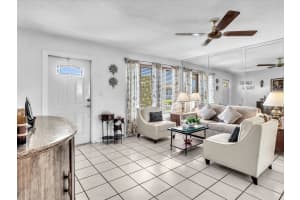 4712 NW 48th Ave, Tamarac, FL 33319 Sold 08/02/24