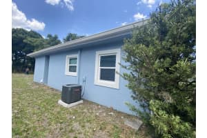 2404 Florida Avenue, Fort Pierce, FL 34950 - MLS#F10442893