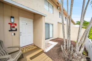 1727 NW 80th Ave E, Margate, FL 33063 Sold 07/26/24