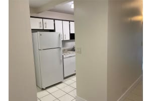 2700 Coral Springs Dr 202, Coral Springs, FL 33065 Sold 08/05/24