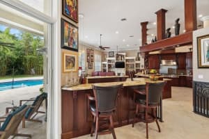 10890 SW 38th Dr, Davie, FL 33328 Sold 08/01/24