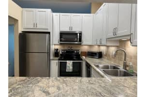908 Republic Ct 908, Deerfield Beach, FL 33442 Sold 08/08/24