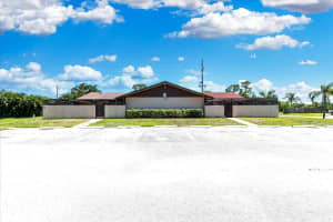 4758 Sunny Palm Cir C, West Palm Beach, FL 33415 Sold 07/24/24