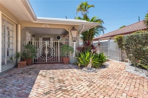 2005 SE 26th Ter, Fort Lauderdale, FL 33316 Sold 07/17/24