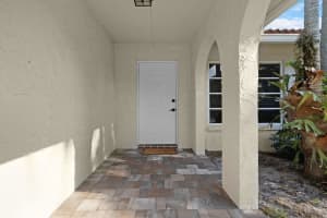 2600 NW 32ND St, Boca Raton, FL 33434 Sold 08/16/24