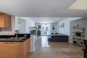 140 Dixie Highway, Hollywood, FL 33020 - MLS#F10443153