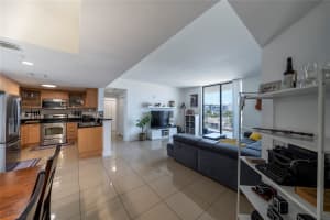 140 Dixie Highway, Hollywood, FL 33020 - MLS#F10443153