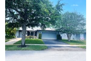 3900 N 37th Ave, Hollywood, FL 33021 Sold 12/09/24