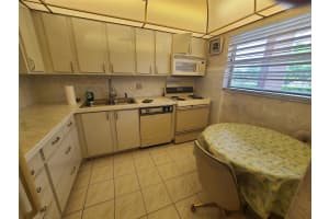 6890 Royal Palm Blvd 210 H, Margate, FL 33063 Sold 07/23/24