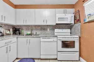 4205 N University Dr 201, Sunrise, FL 33351 Sold 08/30/24