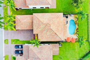 8554 NW 37th Ct, Cooper City, FL 33024 Sold 07/25/24