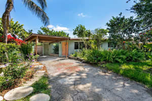 537 Lindell Blvd, Delray Beach, FL 33444 Sold 10/31/24
