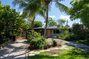 537 Lindell Blvd, Delray Beach, FL 33444 Sold 10/31/24