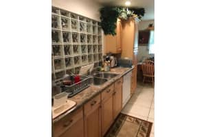 6508 NW 57th Ct, Tamarac, FL 33321 Sold 01/08/25