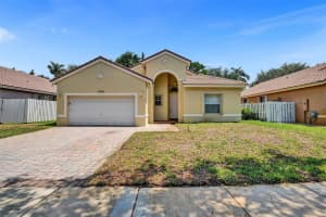 19390 SW 29th Ct, Miramar, FL 33029 Sold 10/31/24