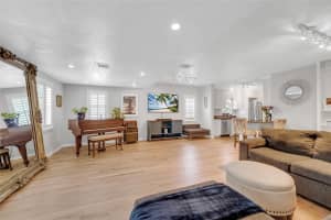 517 SW 10th St, Fort Lauderdale, FL 33315 Sold 08/02/24